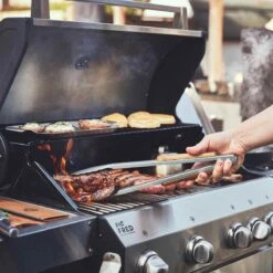 Burnhard Gas BBQ Big FRED Deluxe - 4 Branders - Incl. Keramische Infraroodbrander & Afdekhoes - Deluxe -Beste Keukengerei Winkel 1200x1200 1186