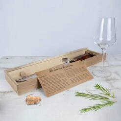 Dymund® Sabreer Sabel - RVS - Professioneel Champagnesabel - Incl. Bewaardoos - 44,5 Cm -Beste Keukengerei Winkel 1200x1200 40