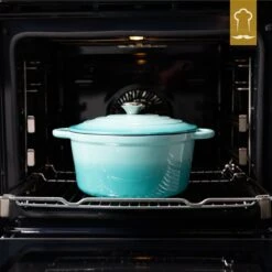 Chefarone Gietijzeren Pan - Braadpan Inclusief Deksel - Geschikt Voor Alle Warmtebronnen - Geëmailleerd Blauw -Beste Keukengerei Winkel 1200x1200 722