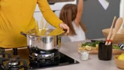 Tefal Cook & Cool E493S6 - Set 3-delig (kookpan 20/24 + Steelpan 16) 35 Tefal Cook & Cool E493S6 - Set 3-delig (kookpan 20/24 + Steelpan 16) -Beste Keukengerei Winkel 1200x674 14