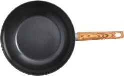 Gero Mark Wok Ø 28 Cm - Aluminium - Inductie - PFAS-vrij 9 Gero Mark Wok Ø 28 Cm - Aluminium - Inductie - PFAS-vrij -Beste Keukengerei Winkel 1200x733 1