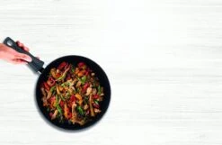Tefal Easy Chef Wokpan - Ø 28 Cm -Beste Keukengerei Winkel 1200x782 2