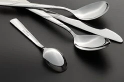 Swiss Pro+ Bestekset In Koffer-72 Delig-12 Persoons-Zwitsers Kwaliteit-Complete Set-100% Roestvrijstaal-Modern -Beste Keukengerei Winkel 1200x799 2