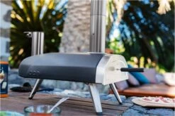 Ooni Fyra 12 Houtpellets Gestookte Pizzaoven -Beste Keukengerei Winkel 1200x800 168