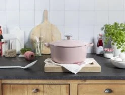 BK Bourgogne Braadpan Ø 24 Cm - Roze - Gietijzer - Inductie -Beste Keukengerei Winkel 1200x912 4