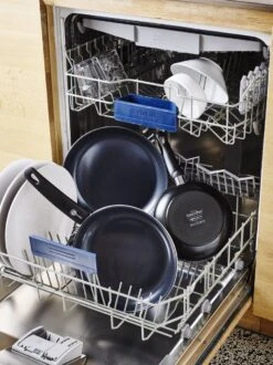 GreenPan Cambridge Hapjespan Met Deksel 24cm - Zwart - Inductie - PFAS-vrij 33 GreenPan Cambridge Hapjespan Met Deksel 24cm - Zwart - Inductie - PFAS-vrij -Beste Keukengerei Winkel 899x1200 10