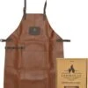 Goodman - BBQ Schort - Echt Leer - Leren Schort Man - Cognac Bruin -Beste Keukengerei Winkel 938x1200